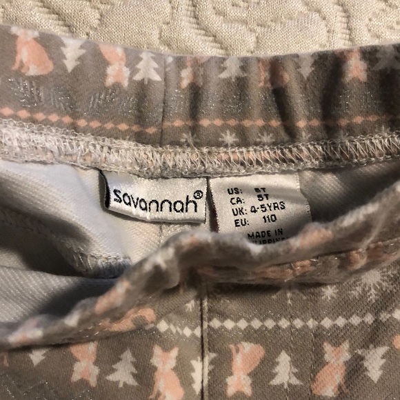 Lot of 3 girls 5T bottoms. - Picture 4 of 5